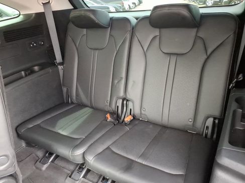 Used 2023 Kia Sorento EX w/ Panoramic Sunroof Package FWD image 7