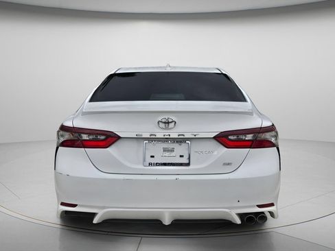 Used 2024 Toyota Camry SE w/ Convenience Package FWD image 6