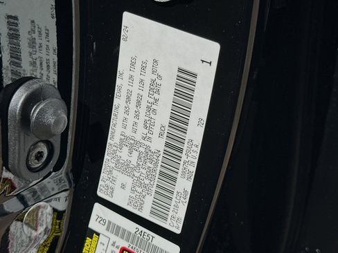 Used 2024 Toyota Tundra Capstone image 34