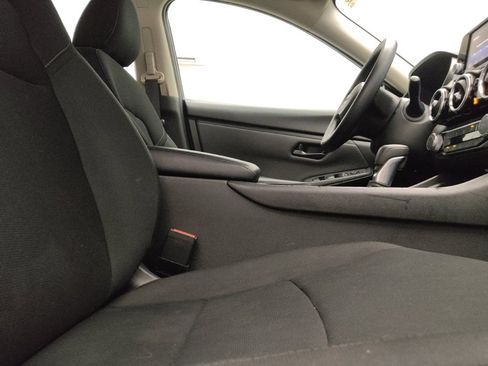 Used 2025 Nissan Sentra S FWD image 21
