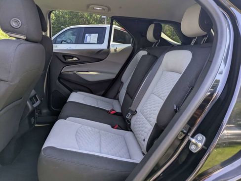 Used 2019 Chevrolet Equinox LS w/ LS Convenience Package FWD image 14