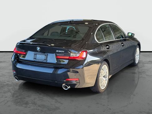Used 2026 BMW 330i Sedan RWD image 2