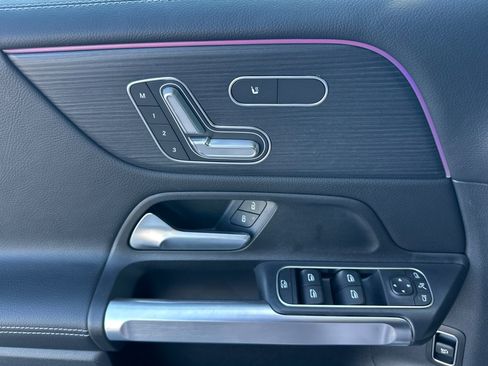 New 2026 Mercedes-Benz GLB 250 4MATIC image 11