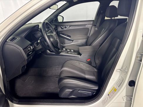 Certified 2025 Honda Civic Sport image 12