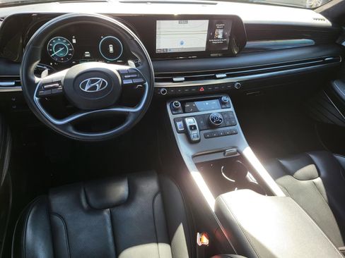 Used 2025 Hyundai Palisade Calligraphy AWD/4WD image 17