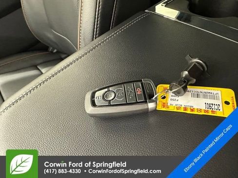 New 2026 Ford F250 Lariat w/ Black Appearance Package image 44