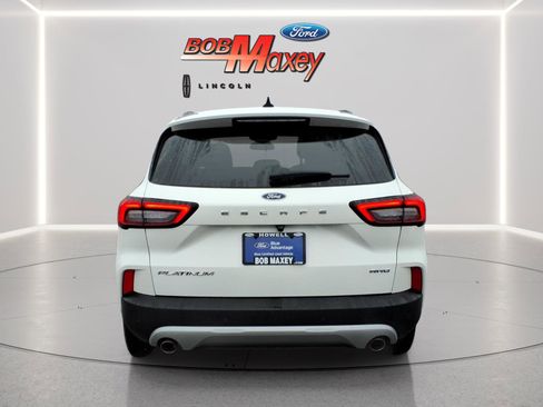 Used 2024 Ford Escape Platinum AWD/4WD image 6
