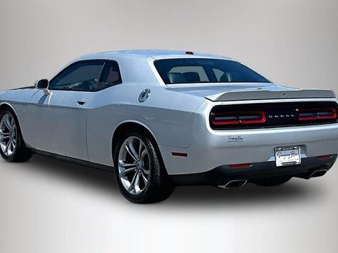 Used 2020 Dodge Challenger R/T RWD image 4