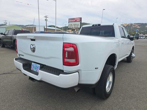 Used 2023 RAM 3500 Laramie RWD image 10