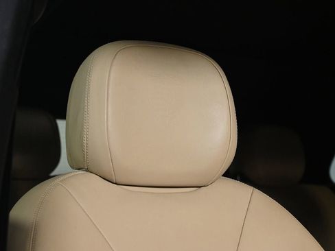 Certified 2023 Porsche Cayenne AWD/4WD image 24
