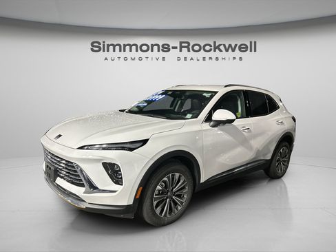 Used 2024 Buick Envision Preferred image 4