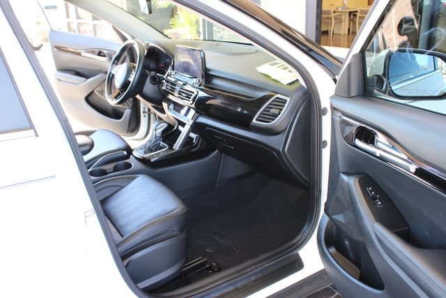 Used 2023 Kia Seltos EX AWD/4WD image 24