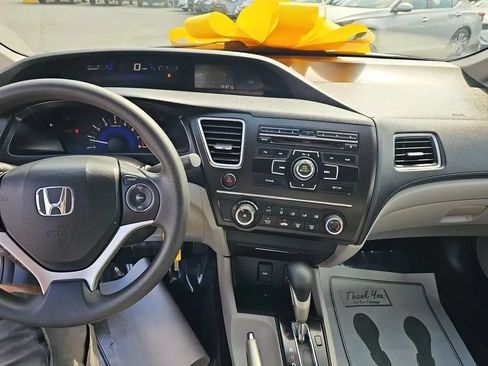 Used 2014 Honda Civic LX image 17