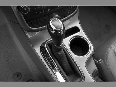 Used 2015 Chevrolet Malibu LT w/ Power Convenience Package FWD image 48