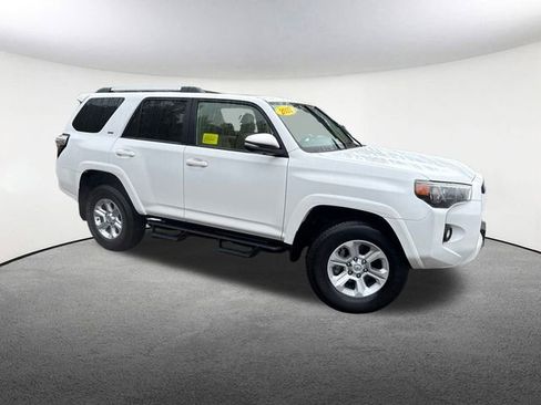 Used 2022 Toyota 4Runner SR5 Premium image 15