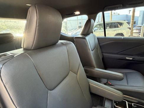 Used 2024 Lexus TX 500h AWD w/ Technology Package image 39