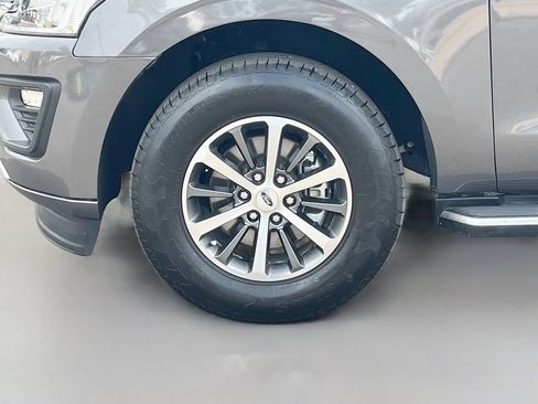 Used 2021 Ford Expedition XLT RWD image 31