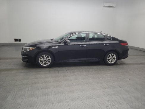Used 2017 Kia Optima LX w/ Driver Convenience Package FWD image 2