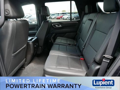 Used 2022 Chevrolet Tahoe LT AWD/4WD image 17