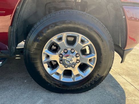 Used 2024 RAM 3500 Laramie w/ Towing Technology Group image 18