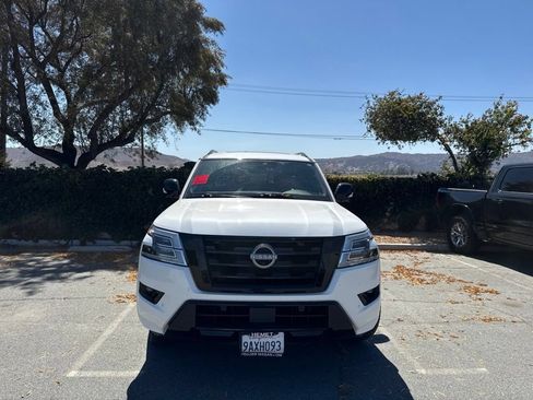 Used 2022 Nissan Armada SL w/ Midnight Edition Package RWD image 3