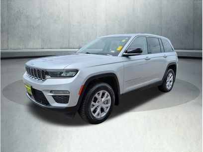 Used 2022 Jeep Grand Cherokee Limited w/ Luxury Tech Group II