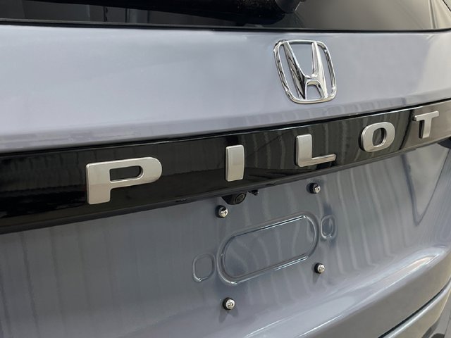 New 2026 Honda Pilot EX-L image 6