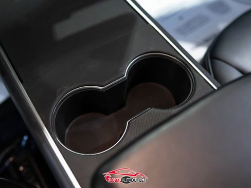 Used 2019 Tesla Model 3 Long Range image 31