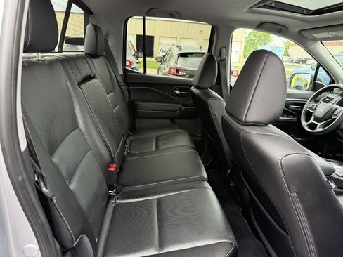 Used 2025 Honda Ridgeline RTL image 26