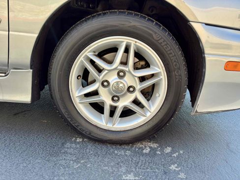 Used 1999 INFINITI G20 FWD image 12