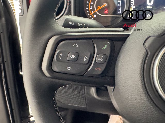 Used 2025 Jeep Gladiator Rubicon w/ Safety Group AWD/4WD image 21