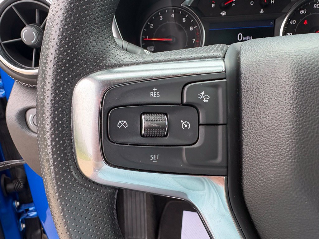 Used 2025 Chevrolet Blazer LT FWD image 18