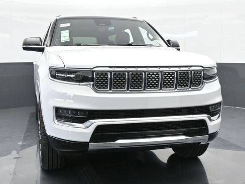 Used 2024 Jeep Grand Wagoneer Series III image 9
