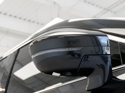 Used 2025 INFINITI QX60 Pure image 8