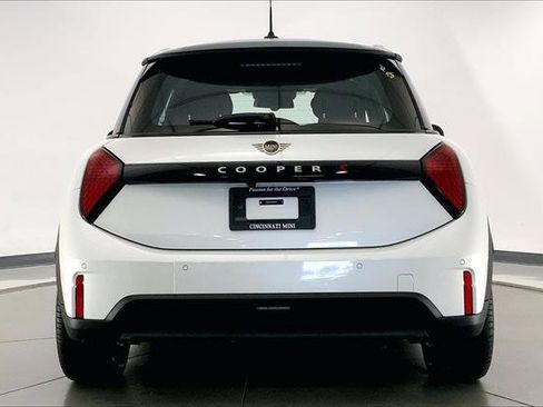 Certified 2025 MINI Cooper S image 3