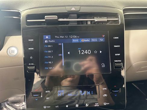 Used 2024 Hyundai Tucson SEL image 31