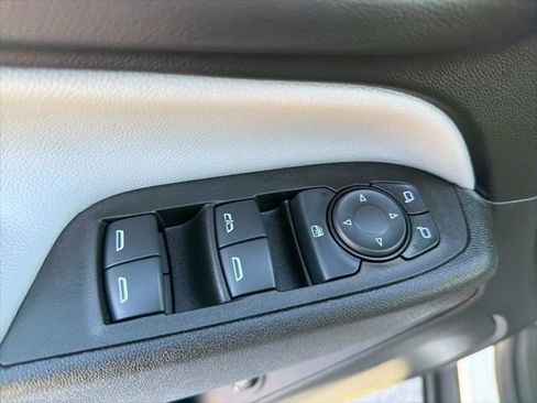 Used 2023 Chevrolet Equinox LT w/ Driver Convenience Package image 20