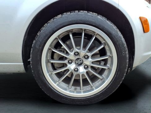 Used 2006 MAZDA MX-5 Miata Grand Touring image 14