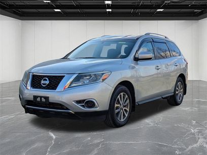 Used 2016 Nissan Pathfinder S