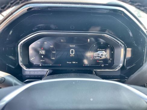 New 2026 GMC Sierra 1500 Elevation image 18