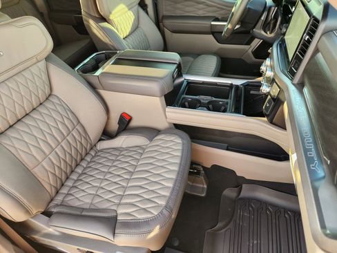 New 2026 Ford F350 Platinum w/ Platinum Plus Package image 15