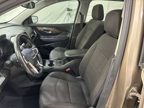 Used 2018 GMC Terrain SLE w/ Driver Convenience Package FWD image 19