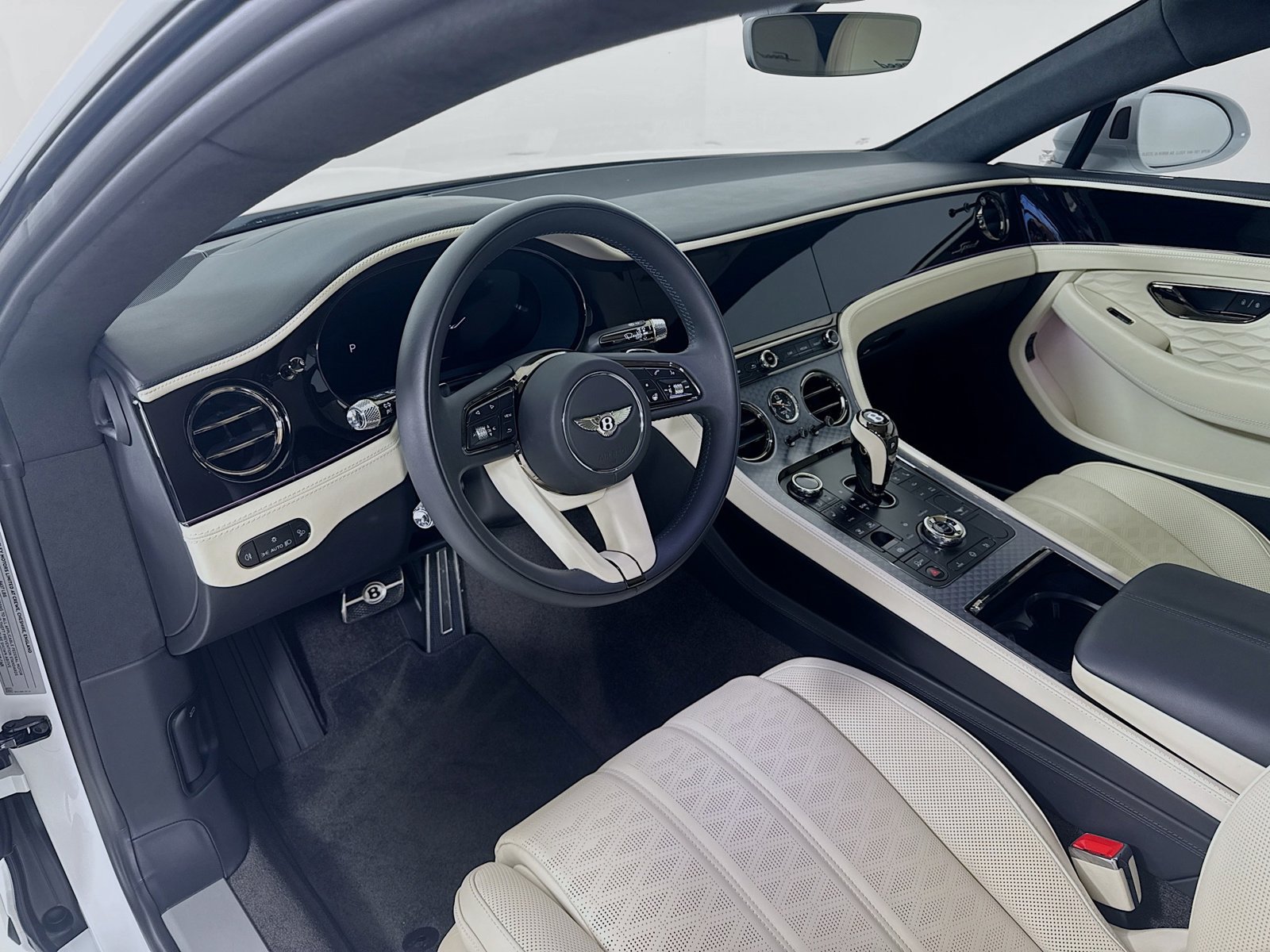 Used 2025 Bentley Continental GT Speed AWD/4WD image 12