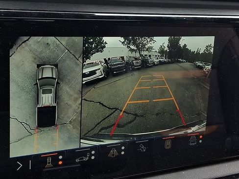 Used 2026 GMC Sierra 1500 AT4 w/ AT4 Premium Package AWD/4WD image 18