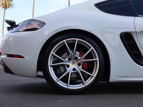 Used 2019 Porsche 718 Cayman S RWD image 54