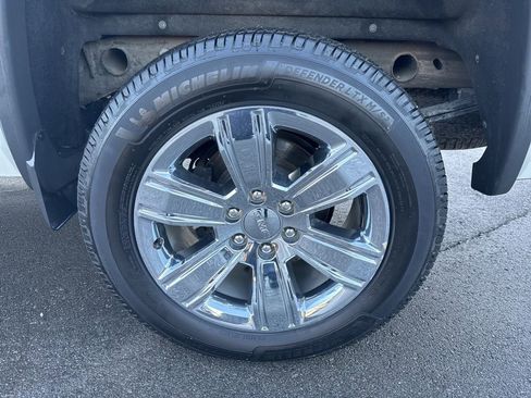 Used 2018 GMC Sierra 1500 SLT image 29