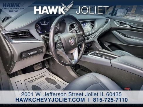 Used 2024 Buick Enclave Premium FWD image 8