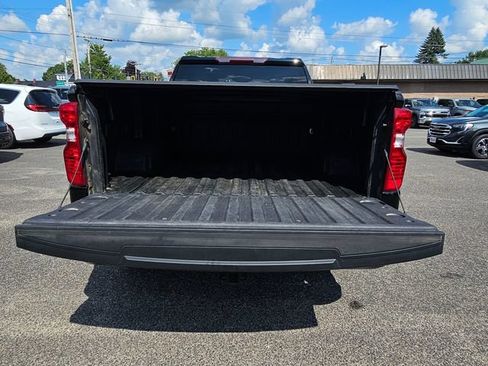 Used 2023 Chevrolet Silverado 1500 Custom AWD/4WD image 20