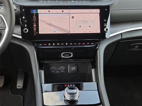 New 2026 Jeep Grand Cherokee L Limited image 10