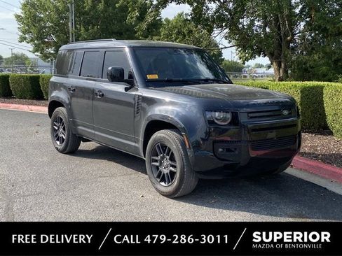 Used 2025 Land Rover Defender 110 X-Dynamic SE AWD/4WD image 1